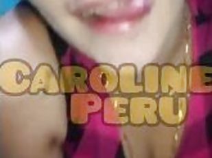 Hola soy Caroline  me presento