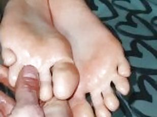 amatoriali, ragazze-giovani, giovanissime, massaggi, piedi, sperma, innocenti, feticci, lavoro-di-piedi, bianche