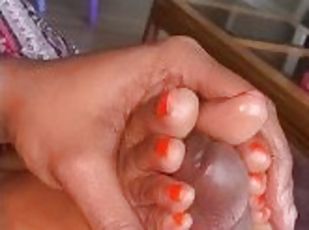 Orange juice footjob???????????? CUMSHOT????????