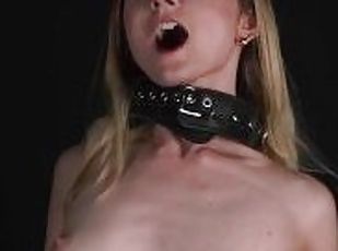 Masturbation, Orgasm, Leksak, Bdsm, Bunden, Dildo, Ensam, Bondage, Små bröst, Sybian