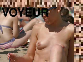 Gorgeous Perfect Body Topless Beach Voyeur