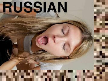 rusoaica, anal, muie, jet-de-sperma, adolescenta, star-porno, adanc-in-gat, slobozita, pov, blonda