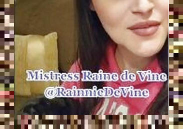 Rainnie de Vine Gives Discount Codes for Custom Vids