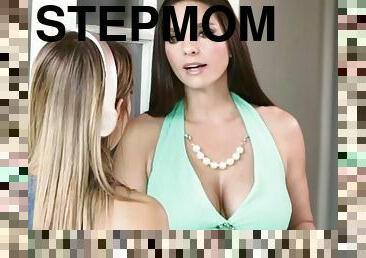 Teen lesbo tribs stepmom