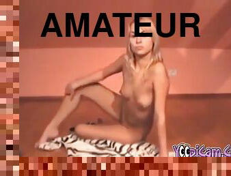 masturbare-masturbation, amatori, adolescenta, jucarie, fundulet, dezbracandu-se, blonda, camera-web, atata