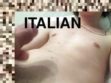 enormi, masturbarsi, cazzi-enormi, video-casalinghi, seghe, masturbazione, mutandine, fantasie, italiani, feticci