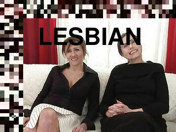 סבתא, זקן, כוס-pussy, מבוגר, סבתא-לה, לסבית-lesbian, אמא, שרמוטה, צעירה-18, דילדו