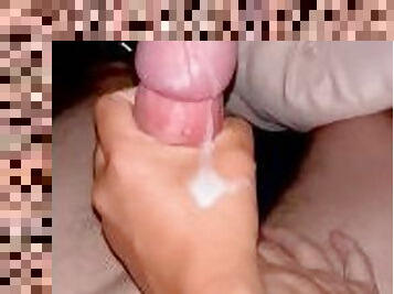 masturbación, orgasmo, squirting, esposa, amateur, chorro-de-corrida, polla-enorme, paja, masaje, pajeándose