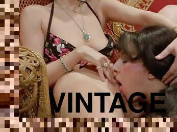 culo, tetas-grandes, coño-pussy, lesbiana, madurita-caliente, vintage, recopilación, retro, locura