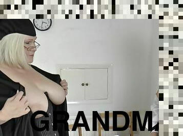 Grandma Licks Blondie Bootie - Mommy Lesbian