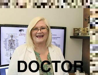 GILF Doctor Bum Screwed In Office