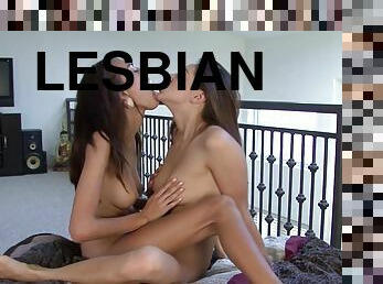 sayang, lesbian-lesbian, bintang-porno, permainan-jari, kaki, berciuman, fetish-benda-yang-dapat-meningkatkan-gairah-sex