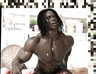 Gay African Bodybuilder