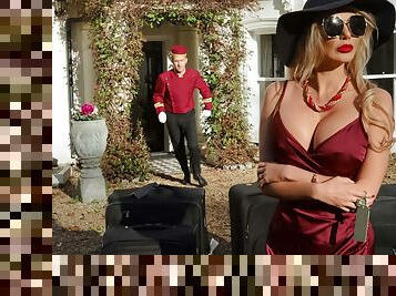 Banging The Bellhop Video With Danny D, Amber Jayne - Brazzers