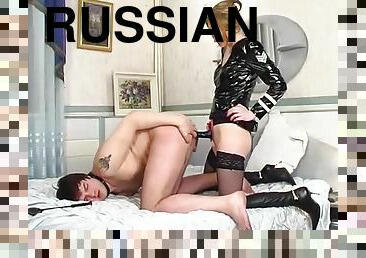 russisk, strapon, anal, leke, føtter, strømper-stockings, europeisk, euro, fetisj, femdom