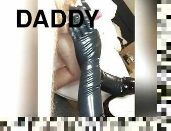 store-pupper, pappa, stor-pikk, handjob, bdsm, slave, ludder, kinky, fetisj, latex