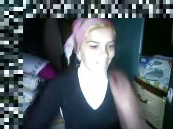 Amateur turkish hijabi girl on webcam