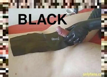 orgasme, amatir, buatan-rumah, handjob-seks-dengan-tangan-wanita-pada-penis-laki-laki, hitam, wanita-berbusana-dengan-pria-telanjang, sperma, latex, buah-zakar, wanita-simpanan