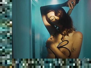 Lana Del Rey Erotic Music Video - Flowerava