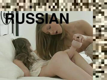 Elsie Is Fucking A Russian Teenager - Lesbian