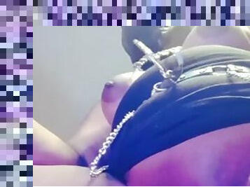 asyalı, mastürbasyon-masturbation, orta-yaşlı-seksi-kadın, arap, bdsm, ayaklar, lateks, metres, kadın-egemenliği, deri