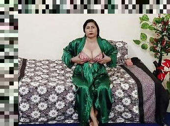 Pakistani Urdu  Fucking Tits With Dildo