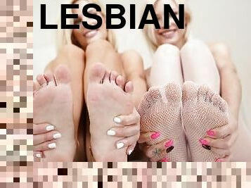 brudar, lesbisk, porrstjärna, avrunkning, fötter, footrunk, sugande, retande, tår