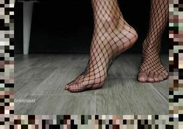 Fishnet Stockings on Big Male Nylon Feet, Skinny Legs! Foot Fetish!