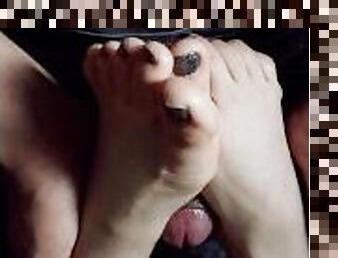 Milf Footjob