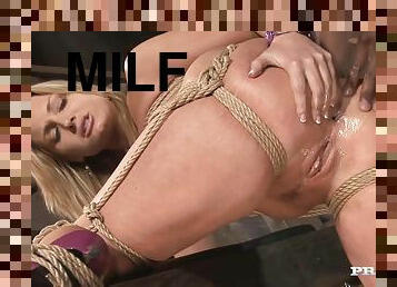 anal, udløsning, blandede-racer, milf, legetøj, bdsm, blond, fetish, bondage