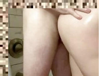 Fat Ass College Girl Fucked Raw by Random Guy in the Shower