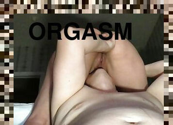 orgasm, fitta-pussy, kvinnligt-sprut, amatör, milf, fingerknull, sittande-på-ansikte