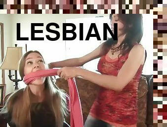 lesbiana, sadomasoquismo, niñera, bondage