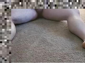 Hairy daddy bear masturbates on the floor