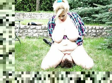 Chubby blonde with huge tits, insane outdoor fuck in the park