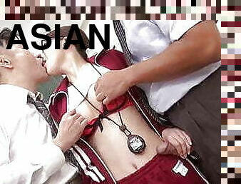 asia, kurus, guru, blowjob-seks-dengan-mengisap-penis, jepang, bertiga, pakaian-dalam-wanita