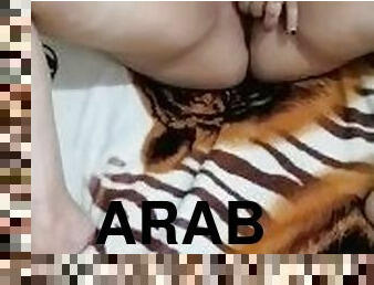 Curvy Arabian MILF