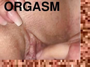 orgasme, vagina-pussy, muncrat, permainan-jari, basah