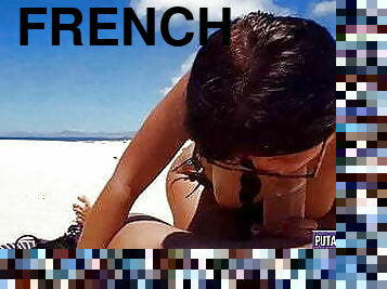 FRENCH - BIG NATURAL SEINS FILLE PERFECT BLOWJOB A LA PLAGE