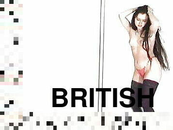 stripp, strumpor, brittisk, vacker, brunett, retande