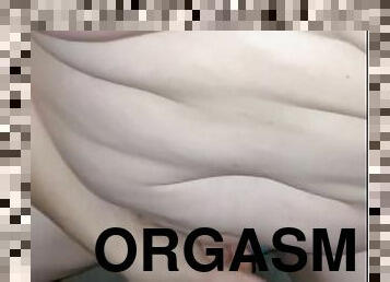 gros-nichons, grosse, orgasme, giclée, amateur, ejaculation-sur-le-corps, belle-femme-ronde, joufflue, ejaculation, mignonne