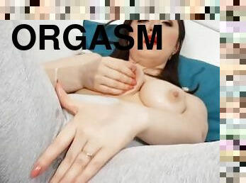 masturbation, orgasm, fitta-pussy, fingerknull, trosor, ensam, mjölk, vått