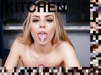 VR BANGERS Lovely Morning With Sexy Blonde In The Kitchen