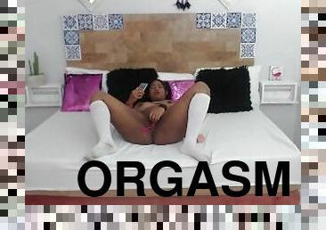 masturbarsi, orgasmi, fichette, magre, giocattoli, perfette, piccole, argentine, bagnate, brunette