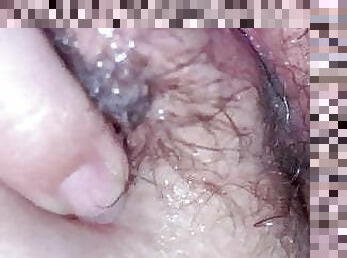 Masturbating at my boss&#039;s house