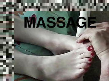 massage, bdsm, esclave, pieds, femme-habillée-mec-nu, bondage, maîtresse, humiliation, femme-dominatrice