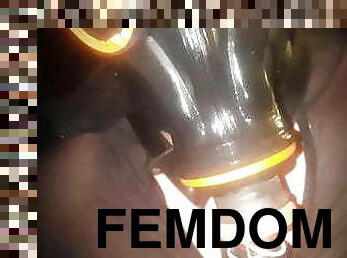 bdsm, uhođenje, fetiš, lateks, ponižavanje, femdom, najlon, maska