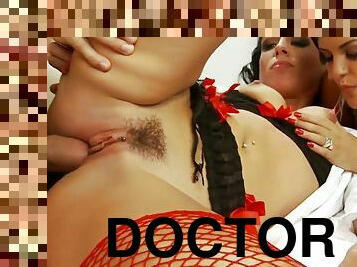 payudara-besar, perawat, pesta-liar, blowjob-seks-dengan-mengisap-penis, dokter, seks-grup, berhubungan-dengan-wajah, berambut-pirang, bersetubuh, pakaian-dalam-wanita