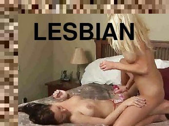 sfarcuri, lesbiana, adolescenta, cu-degetelul