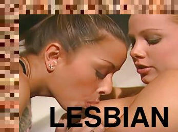 Lesbian Enjoying Pussy Licking And Fingering